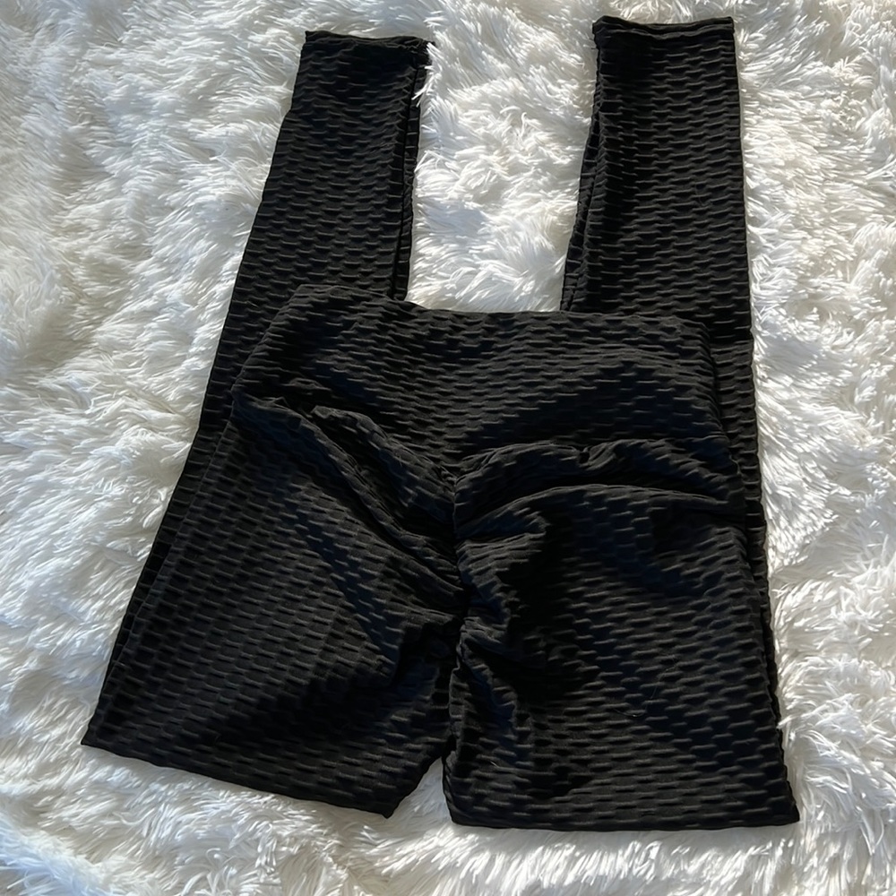 Viral TikTok Leggings NWOT S Small